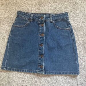 Forever 21 Blue Denim Skirt - Size S (New Without Tags)